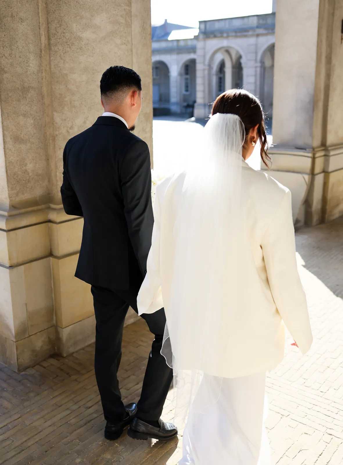 Invités réunis lors d'un mariage orchestré par Solora events